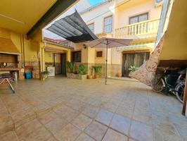 ¡Espectacular casa con patio en Rafelguaraf! photo 0