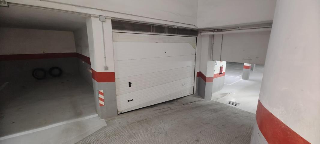 Se vende garaje de cabina cerrada cerca del parque L'Alquencia en Alzira photo 0