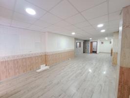 LOCAL COMERCIAL SITUADO EN CALLE COMERCIAL JUNTO A PLAZA REINO photo 0