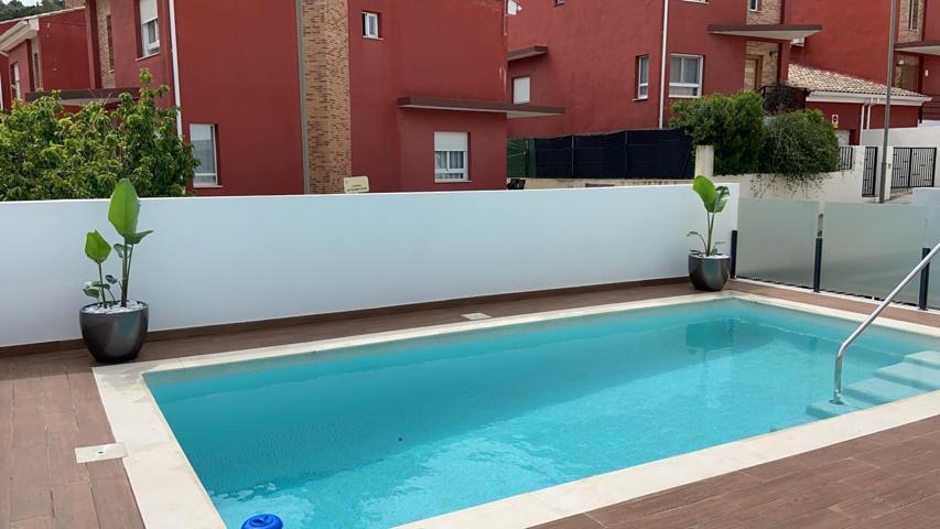 Se vende espectacular adosado en la urbanización el Raco photo 0