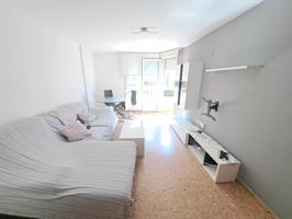Se vende estupendo piso por la zona de Germanies en Carcaixent, incluye plaza de parking y trastero photo 0