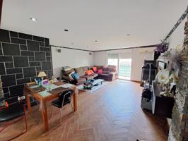 Piso en venta en Polinyà de Xúquer photo 0