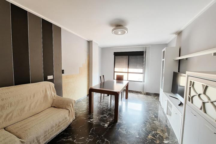 Magnífico Piso en venta en Alzira! photo 0
