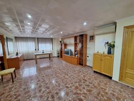 Amplio y Luminoso Piso en venta en Carcaixent 🏡 photo 0