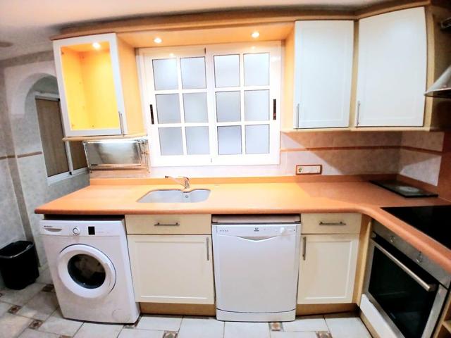 ¡Acogedor piso en venta en Alzira! photo 0