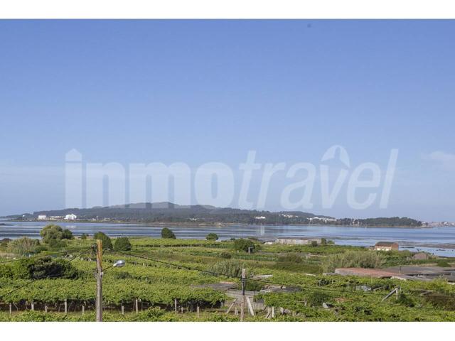 Casa pareada en venta en Cambados photo 0