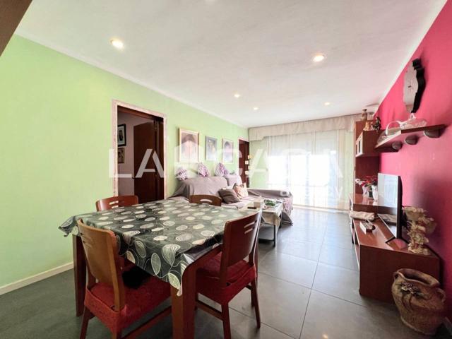 Piso En venta en Badalona photo 0
