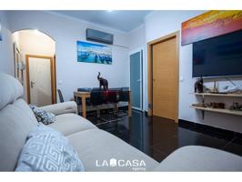 Piso En venta en L' Hospitalet De Llobregat photo 0