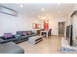 Piso En venta en Barcelona photo 0