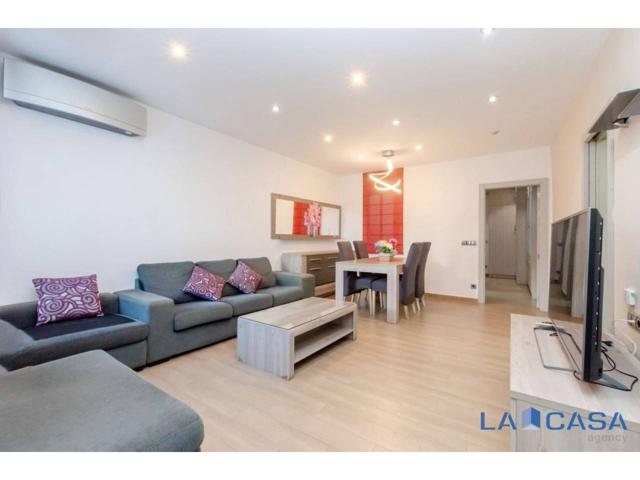 Piso En venta en Barcelona photo 0