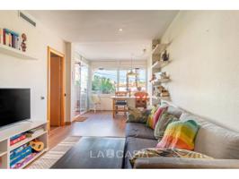 Piso En venta en Castelldefels photo 0