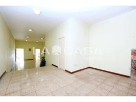 Local En venta en Barcelona photo 0
