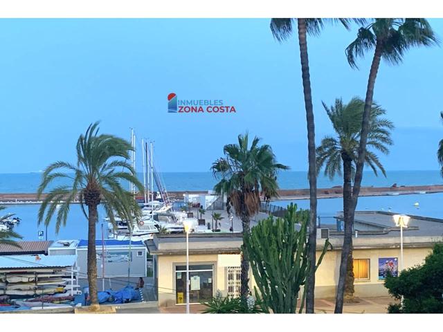 Casa o chalet totalmente independiente frente al mar y Puerto deportivo photo 0