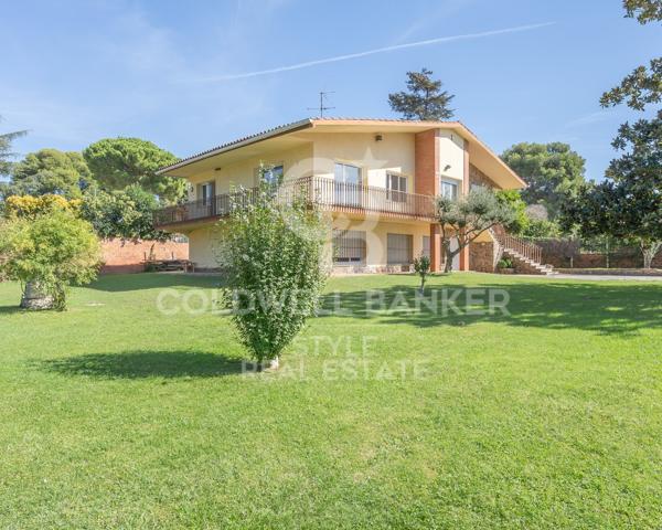 Casa En venta en Pla Del Bon Aire, Terrassa photo 0