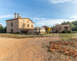 Casa En venta en Castellví De Rosanes photo 0