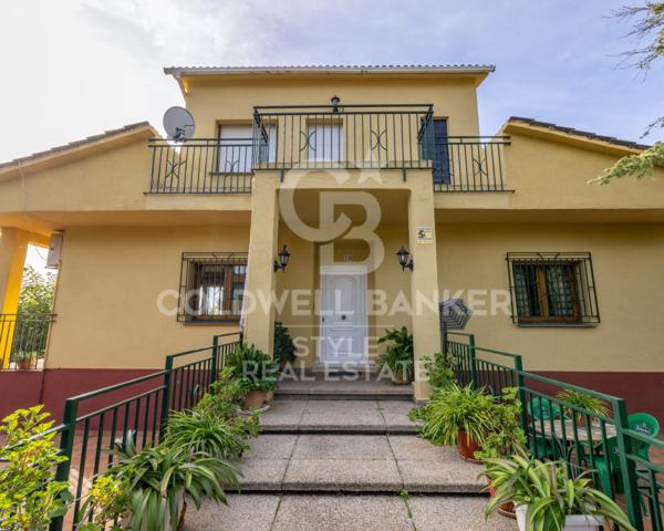 Casa En venta en Castellar Del Vallès photo 0