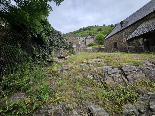 Terreno Urbanizable En venta en Bausen photo 0