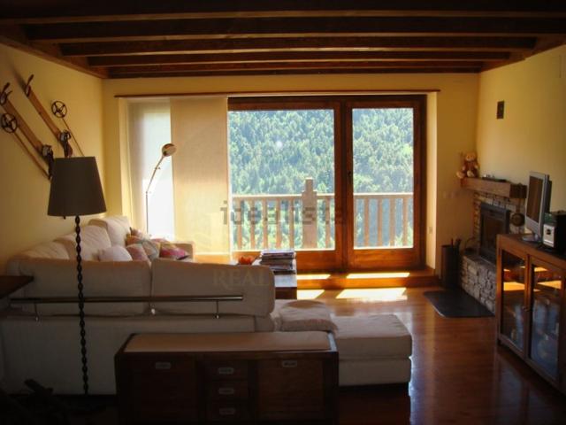 Piso En venta en Vielha E Mijaran photo 0