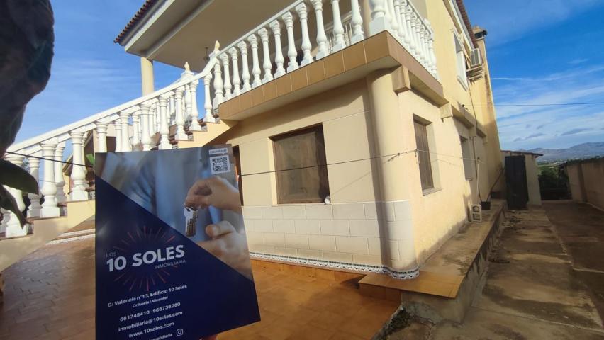 Villa En venta en Orihuela photo 0