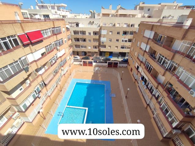 Piso En venta en Torrevieja photo 0