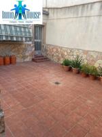 SE VENDE CHALET UNIFAMILIAR photo 0