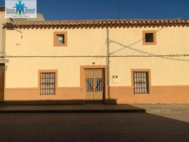 Inmohouse vende casa en la localidad de Minaya (AB) photo 0