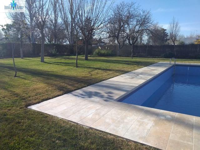 Unifamiliar En venta en Urbanización Riachuelos I, Albacete photo 0