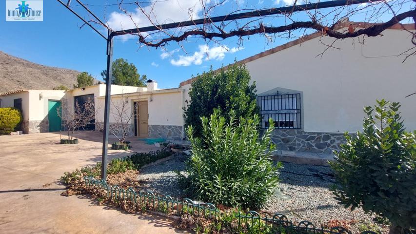 AMPLIA Y BONITA CASA DE PUEBLO photo 0