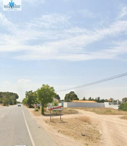 Se vende terreno rustico carretera Barrax photo 0