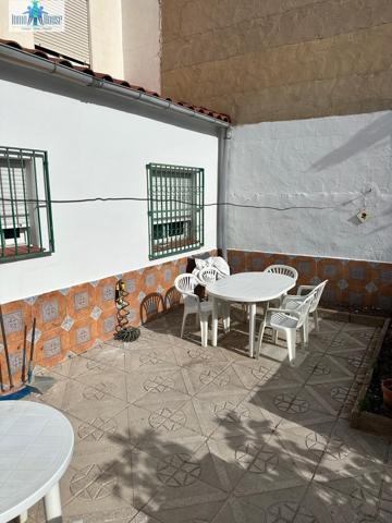 SE ALQUILA CASA PARA ESTUDIANTES EN ALBACETE photo 0