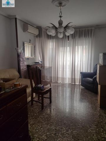 INMOHOUSE VENDE PISO EN EXCELENTE ZONA DE ALBACETE (REF. M099) photo 0