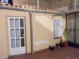 INMOHOUSE VENDE CHALET CARRETERA DE JAEN photo 0