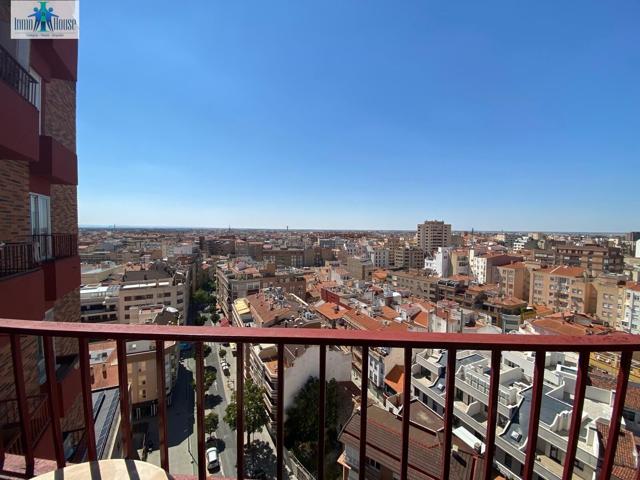 PiISO EN VENTA EN ALBACETE - CENTRO photo 0