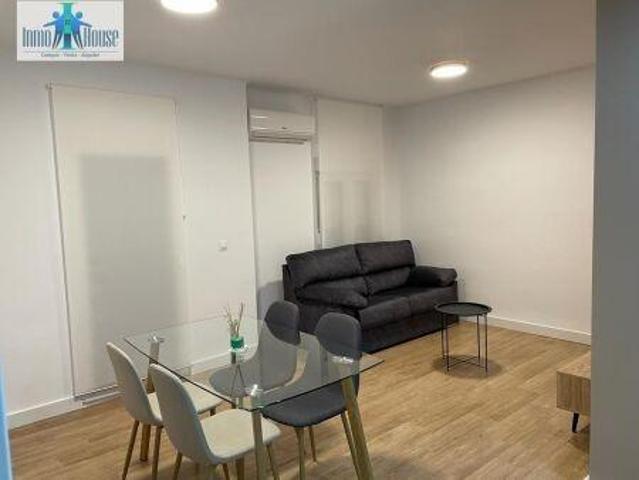 APARTAMENTO EN VENTA ZONA FERIA photo 0