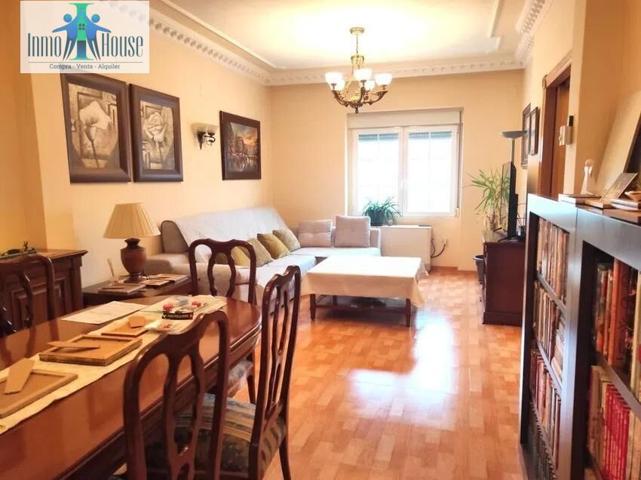 CASA CHALET EN VENTA ZONA FERIA photo 0