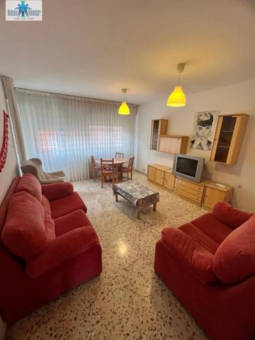 SE VENDE GRAN PISO -ZONA PARQUE SUR photo 0