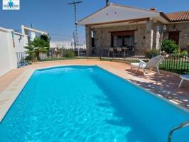 Inmohouse vende precioso chalet en Alatoz photo 0