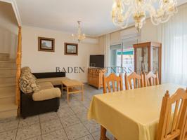 Chalet adosado en venta en Les Salines photo 0