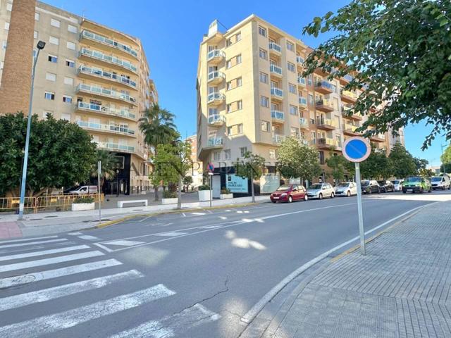 Piso en venta en Les Salines photo 0