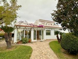 Chalet en alquiler en Poble de Benicarló photo 0