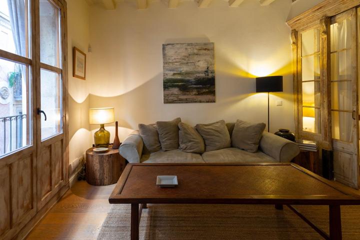 Piso En venta en El Gòtic, Barcelona photo 0