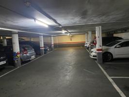 Plaza de parking en venta photo 0