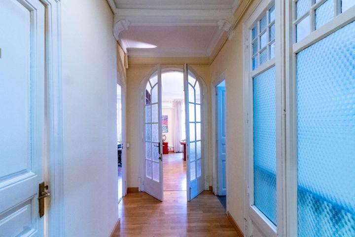 Oficina En alquiler en Lantiga Esquerra De Leixample, Barcelona photo 0