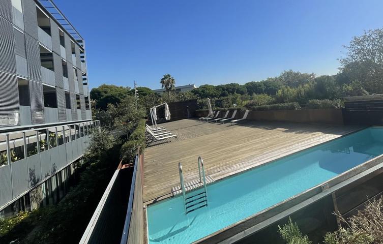 FANTASTICO PISO CON PISCINA EN PEDRALBES photo 0