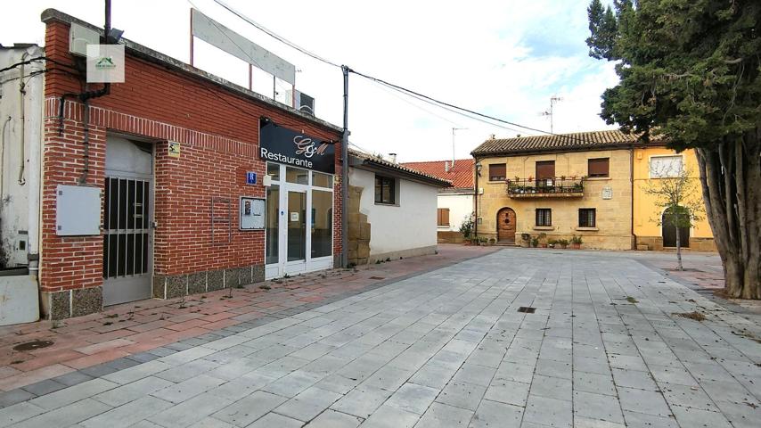 Oportunidad Única: Amplio Local en Siétamo Ideal para Vivienda o Negocio photo 0