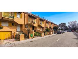 Chalet adosado en venta en Parque Europa-El Prado photo 0