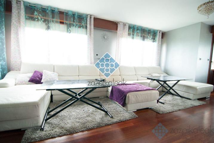 Casa De Campo En venta en El Abanico, Plentzia photo 0