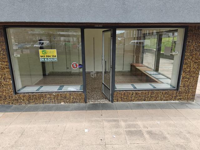 LOCAL EN VENTA EN PLAZA SAN MARTZIAL photo 0