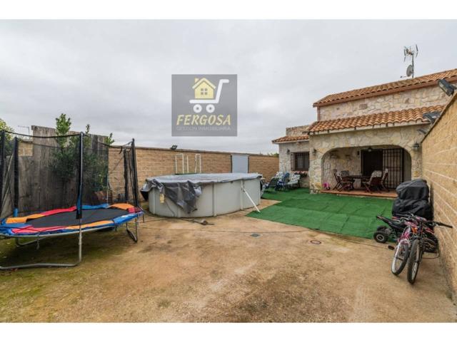 Casa pareada en urbanización en El Viso de San Juan photo 0
