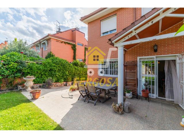 Chalet pareado en venta en Móstoles - Zona Coimbra-Guadarrama photo 0